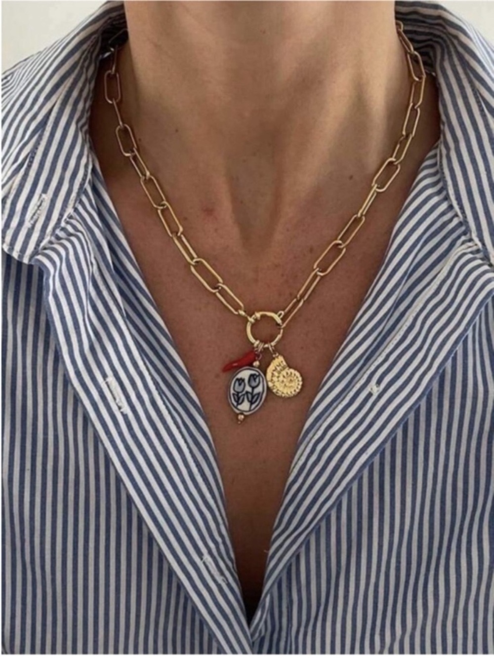 New! Blue Oil Drip Porcelain Charm Gold Paperclip Chain Necklace (1056) NWOT